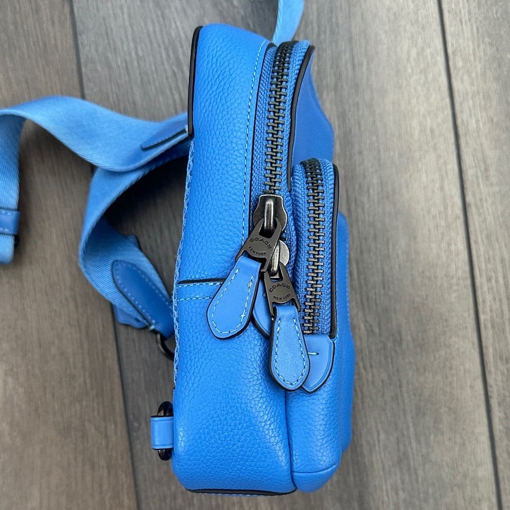 Coach Electric Blue Pebble Leather Gotham Pack Shoulder Belt Bag - Picture 8 of 10